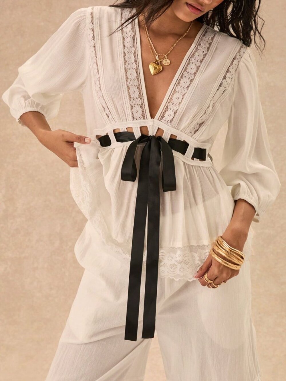 White Bohemian Women's Lace Patchwork V-Neck Waist Cinched Romantic Blouse